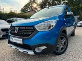 Dacia Dokker Stepway 1.Hand*AHK*Navi*Kamera*SitzHz. - Dacia Dokker Gebrauchtwagen in Berlin