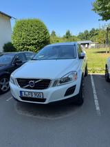 Volvo XC60 D5 AWD Geartronic Kinetic Kinetic - Volvo XC60 mit Diesel-Antrieb: Geländewagen, Awd Kinetic