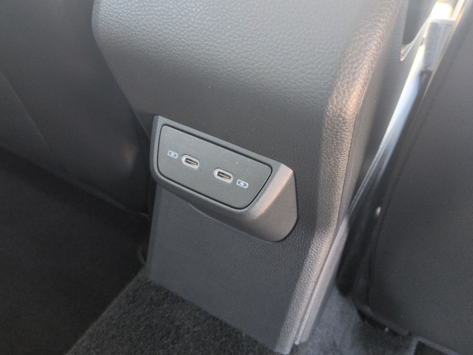 Polo 1.0 TSI DSG Style NAVI+KAMERA+MATRIX