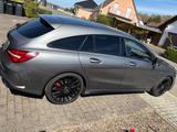 Mercedes-Benz CLA 45 AMG Shooting Brake CLA 45 AMG SPEEDSH... - graue Mercedes-Benz CLA 45 AMG Shooting Brake
