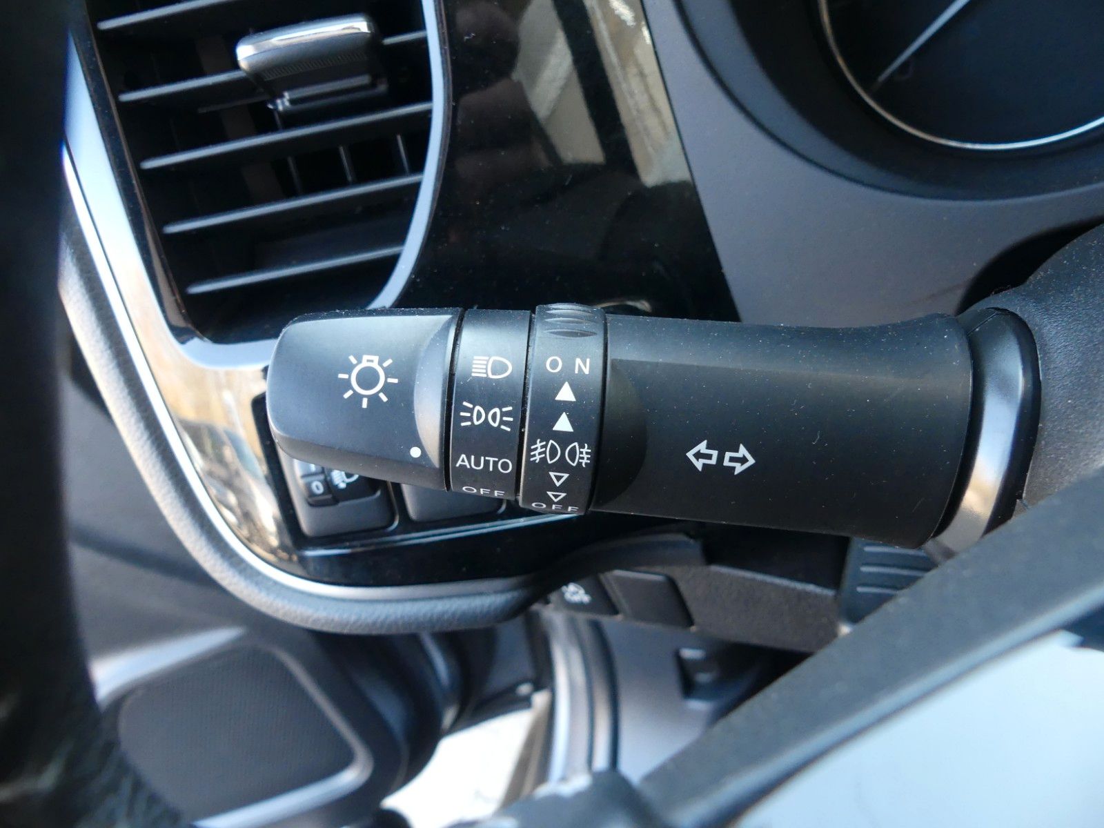 Fahrzeugabbildung Mitsubishi Outlander Diamant Edition 2WD*Gasanlage*Kamera*