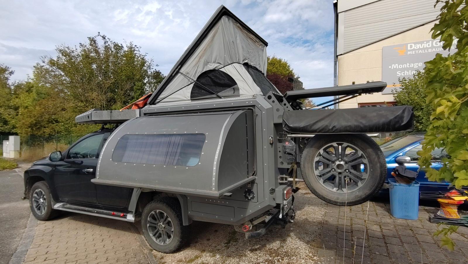 Mitsubishi L200 mit Crawler Camping Aufbau