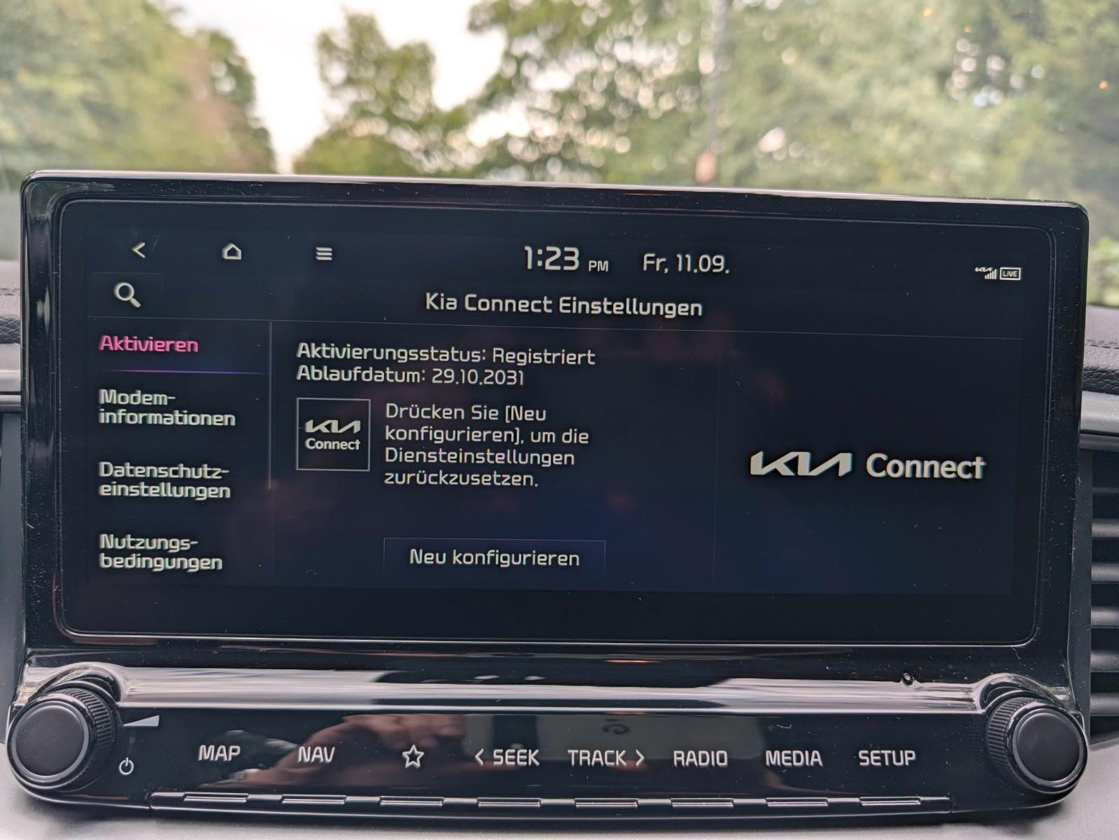 Kia cee'd SW 1.5 T-GDI DCT, AHK, LH, Keyless, 17 Zol