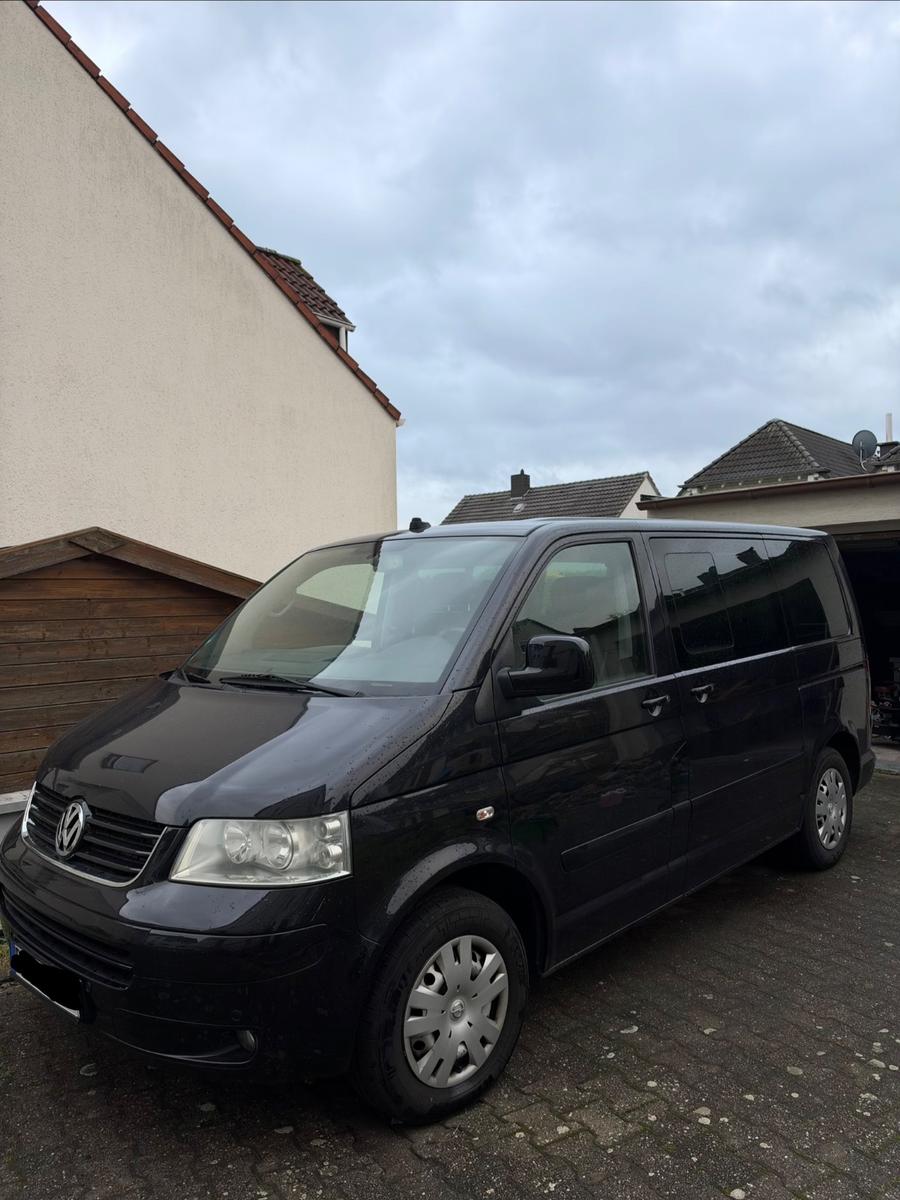 Volkswagen T5 California