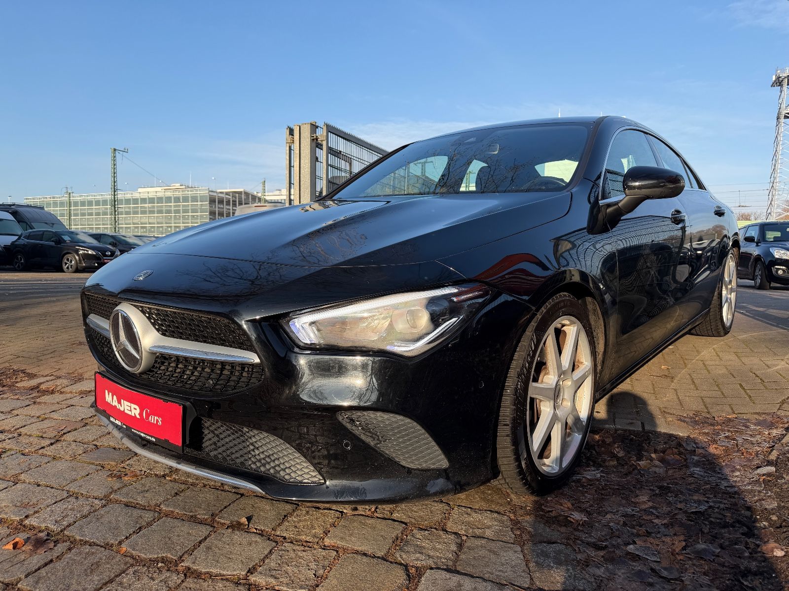 Fahrzeugabbildung Mercedes-Benz CLA 200 LED*AHK*KAMERA*TEMPO*NAVI*WIDESCREEN