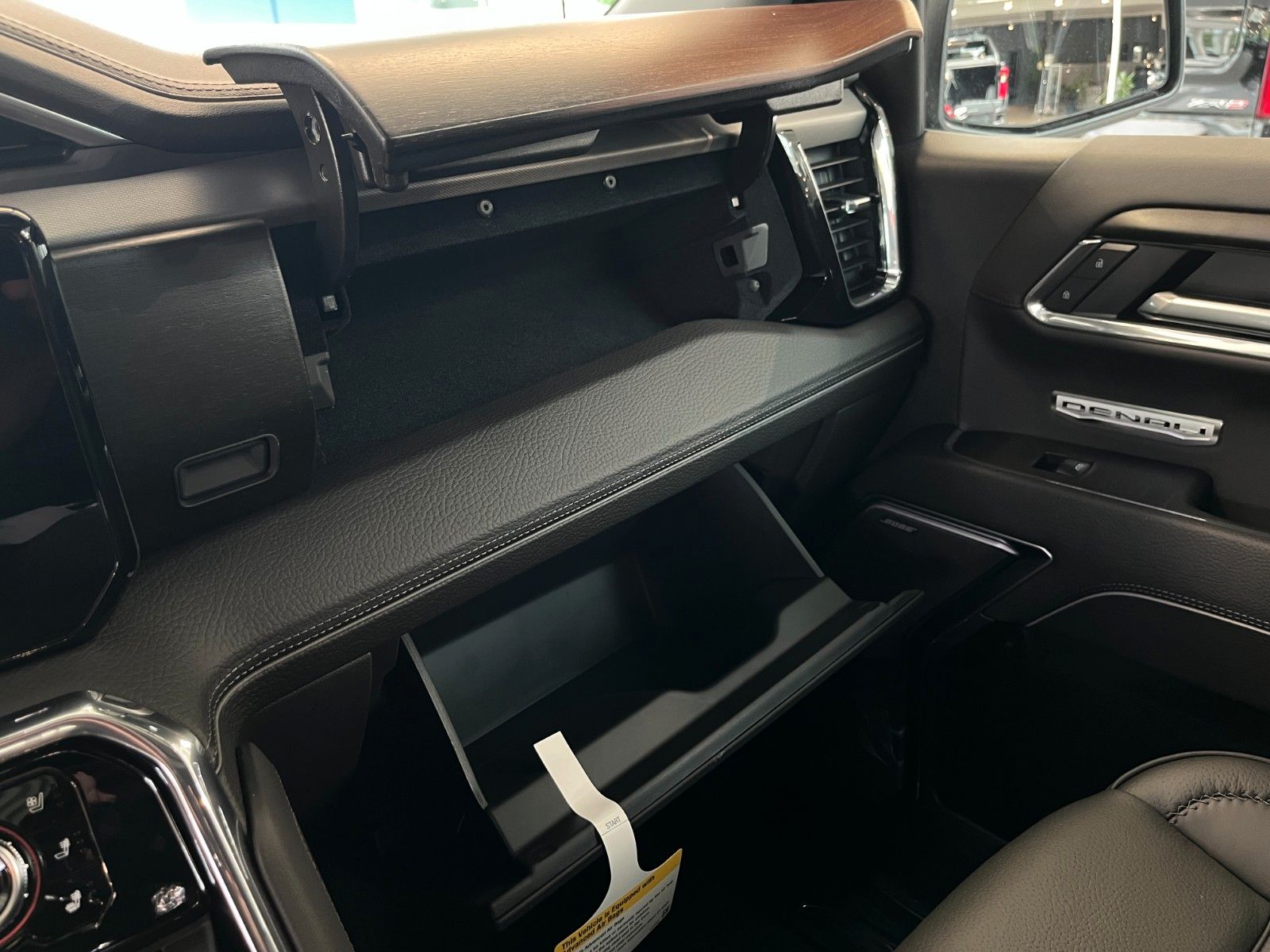 Fahrzeugabbildung GMC Sierra 1500 Denali 6.2 LPG*HeadUp*360°