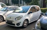 Renault Twingo Night & Day - TÜV NEU - 1.Hand - Glasdach - Renault Twingo Gebrauchtwagen in Freiburg