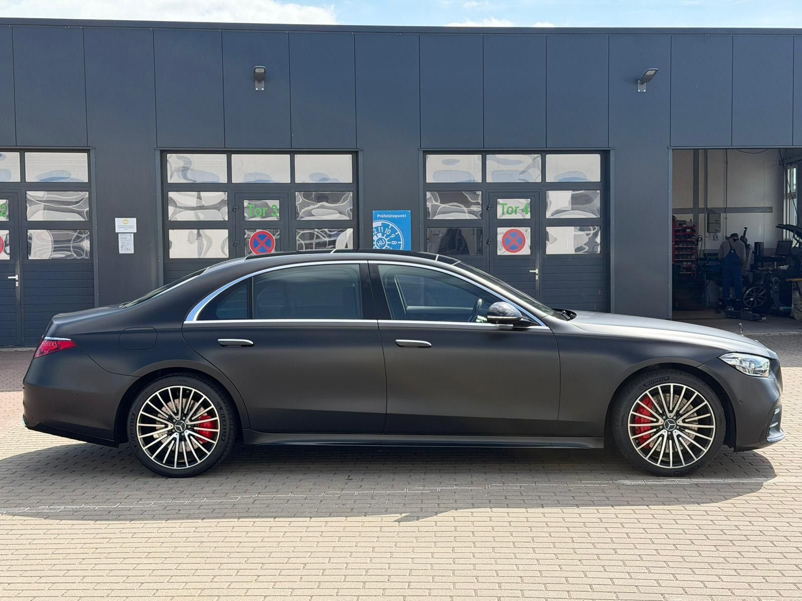 Fahrzeugabbildung Mercedes-Benz S500 4Matic Lang*AMG*LUFT*360*Night-P*