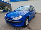 Peugeot 206 Sehr Gepflegt,Scheckheft,TÜV 10/2025 - Peugeot 206: Blau