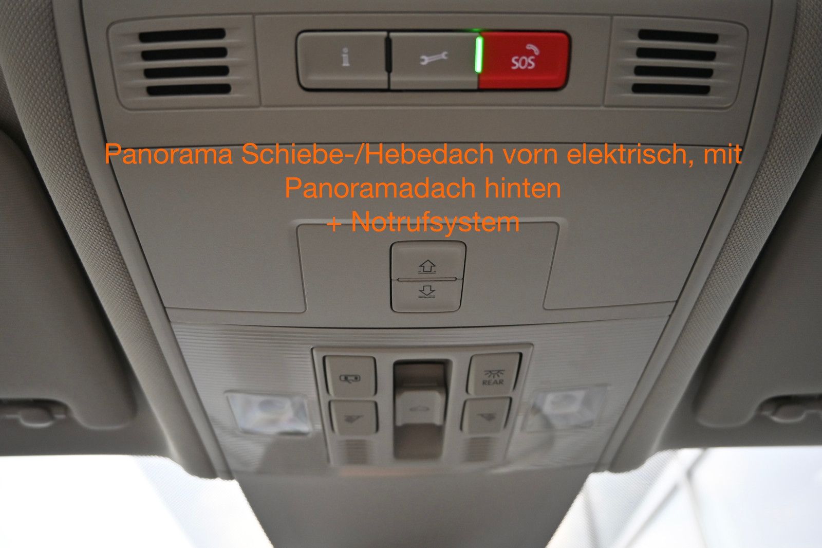 Fahrzeugabbildung Volkswagen Touran 1.5 TSI DSG °ACC°AHK°PANO°STHEIZ°DYNAUDI°