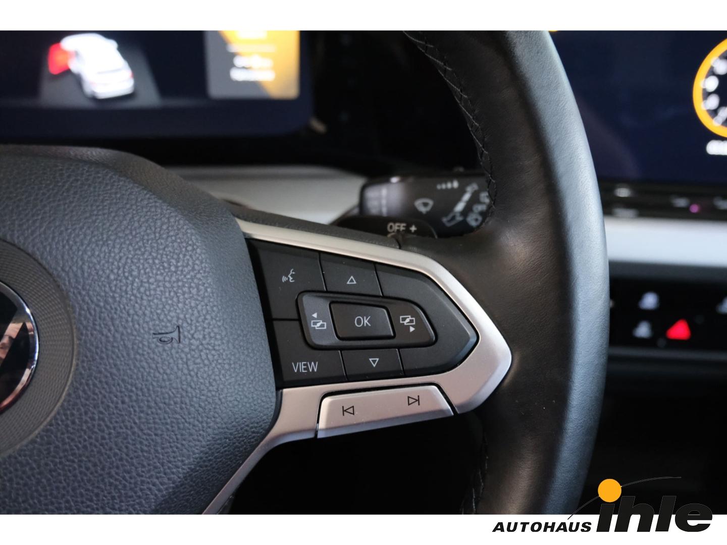 Volkswagen Golf VIII 1,5 eTSI DSG IQ-LIGHT+NAVI+R-FAHRKAMER, миниатюра 21