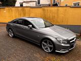 Mercedes-Benz CLS 350 BlueEFFICIENCY - - blaue Mercedes-Benz CLS 350