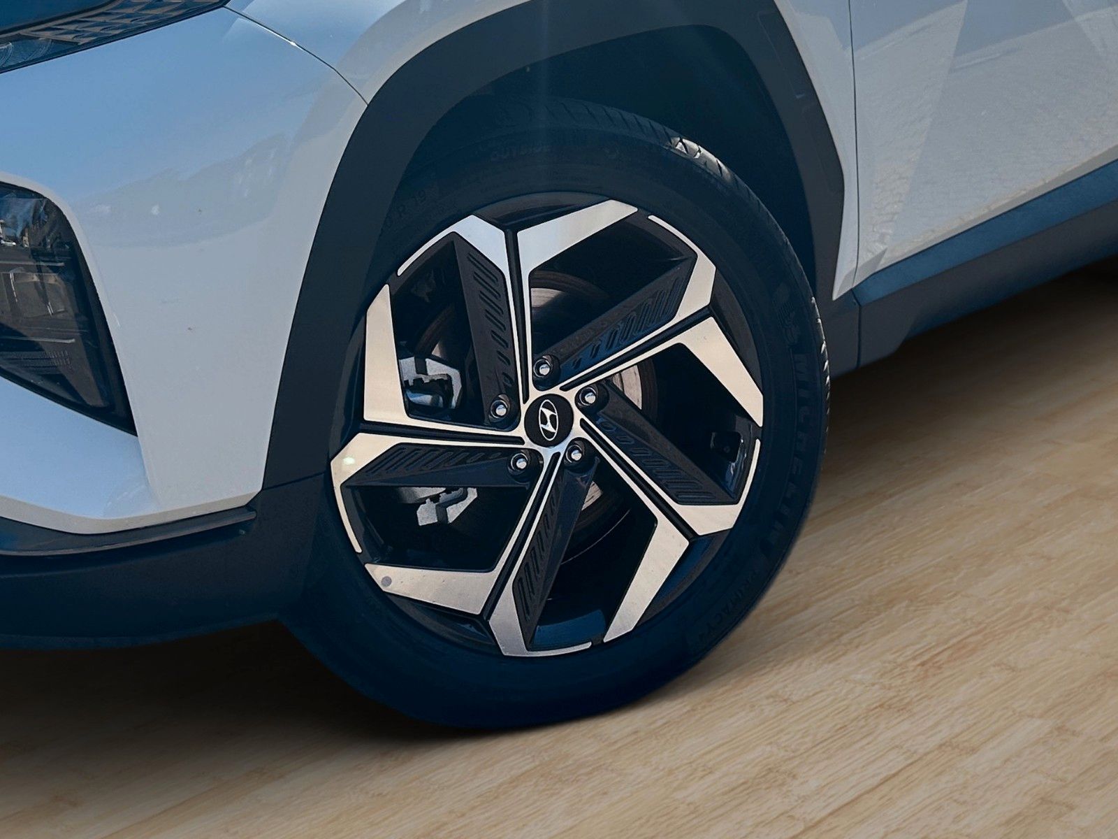 Fahrzeugabbildung Hyundai Tucson Plug-In Hybrid *ALLRAD*