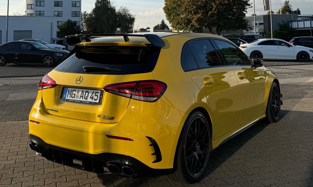 Mercedes-Benz A 45 AMG