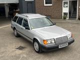 Mercedes-Benz E 230 T W124 Automatik * ESSD * - Mercedes-Benz E 230: Kombi