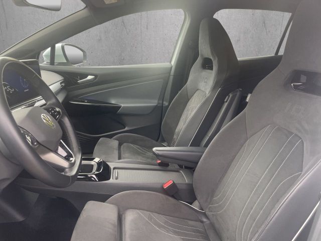 ID.4 Pro Performance Panorama Matrix-LED Navi