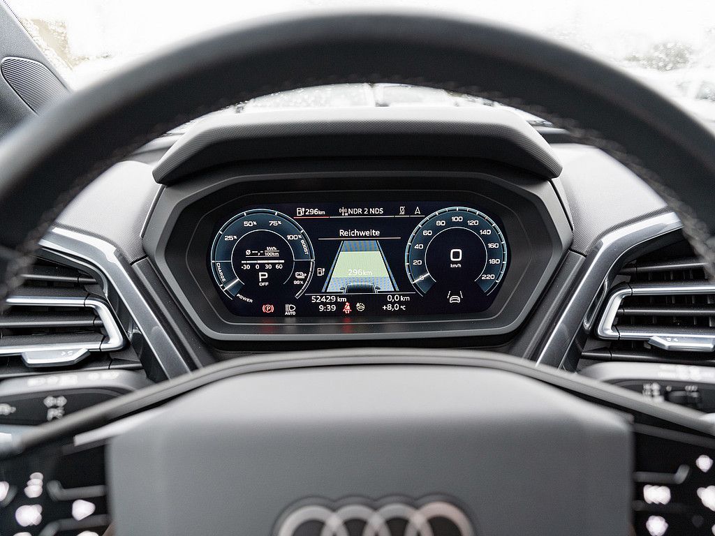 Fahrzeugabbildung Audi Q4 e-tron 50 S-LINE AHK MATRIX SONOS