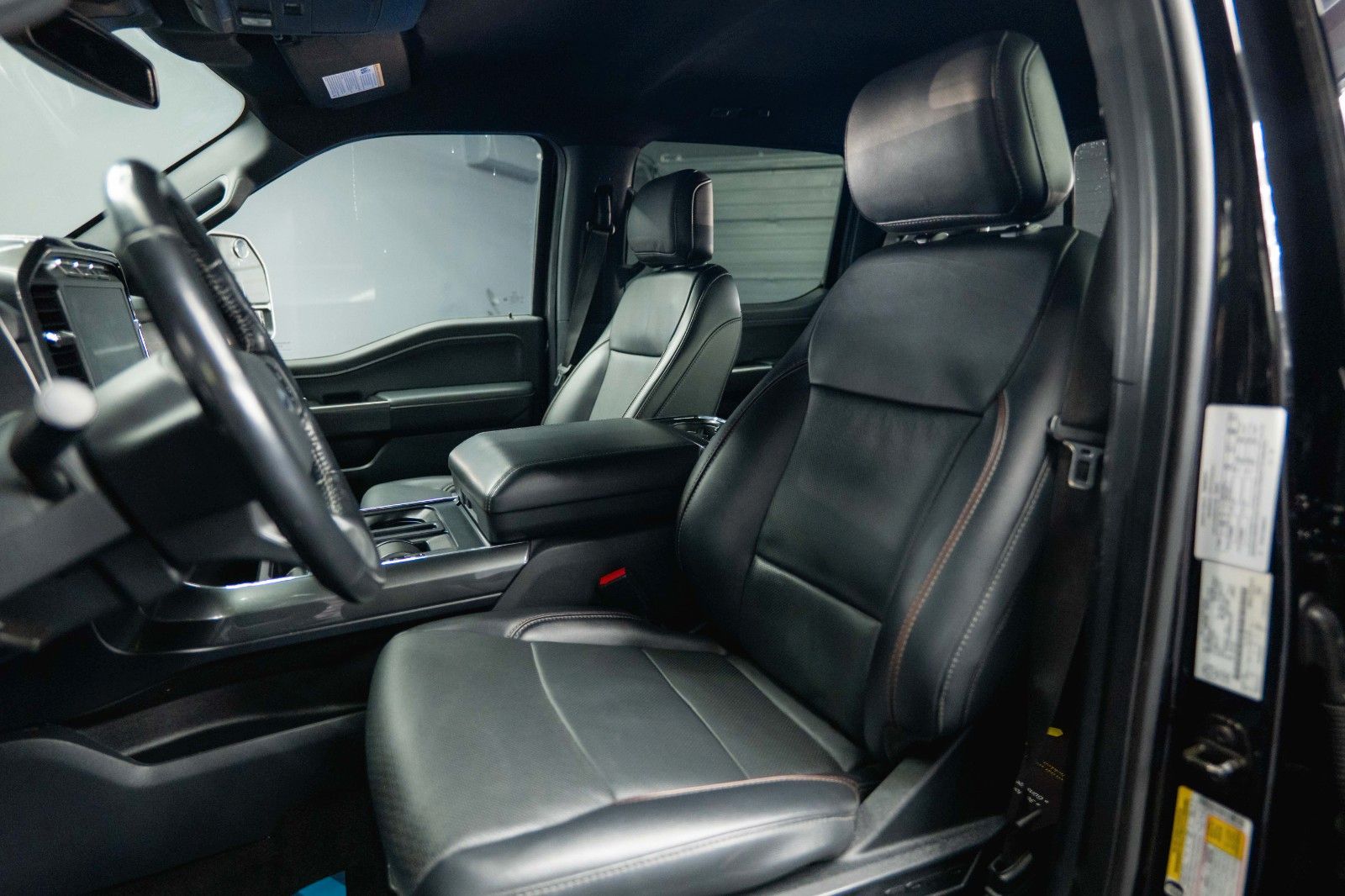 Fahrzeugabbildung Ford F150 5.0L V8 4x4 SuperCrew Longbed RAPTOR 19%