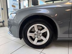 AUDI A4 Ambiente 1.HAND/AUTOMATIKI/SHZ/XENON/TRAUM!!!