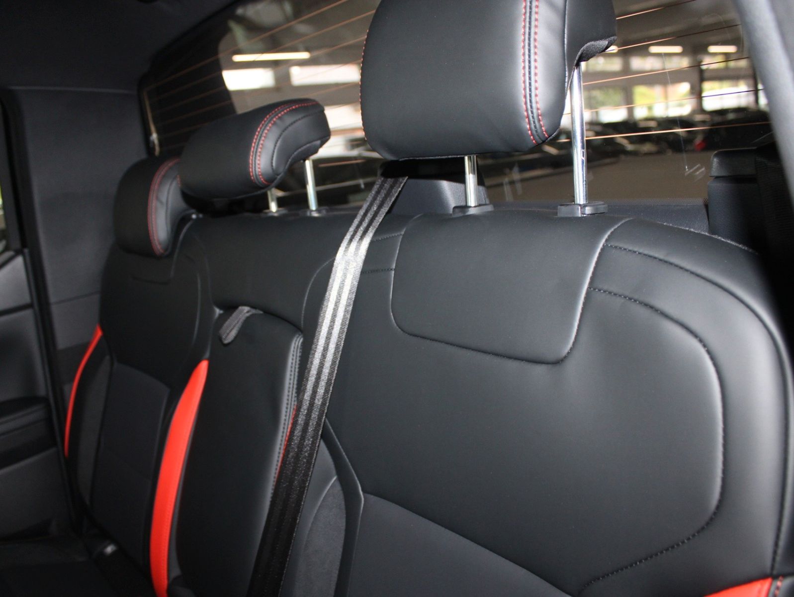 Fahrzeugabbildung Ford Raptor 3.0 EB DoKa AHK RAPTOR PAKET ACC 360°CAM