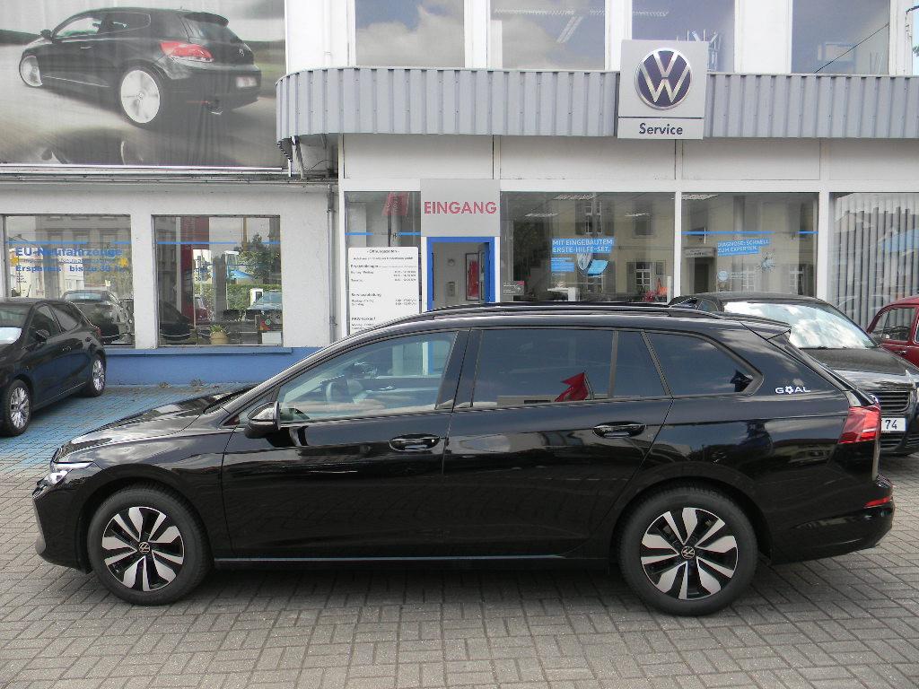 Volkswagen Golf VIII Variant 1.5 TSI 110 kW Goal 6 GANG AHK