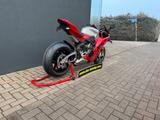 Ducati Panigale V4 S Performance nur bei Ducati Weimar - Angebote