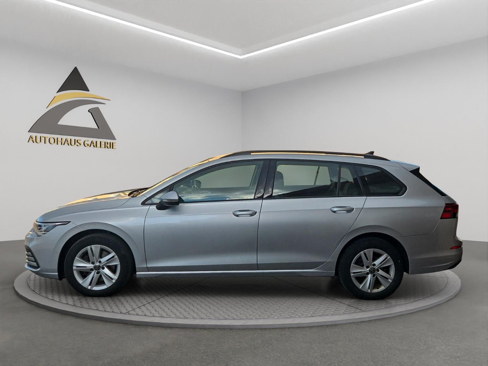 Volkswagen Golf VIII Variant Life*LED*STANDHZ*KAMERA*ACC