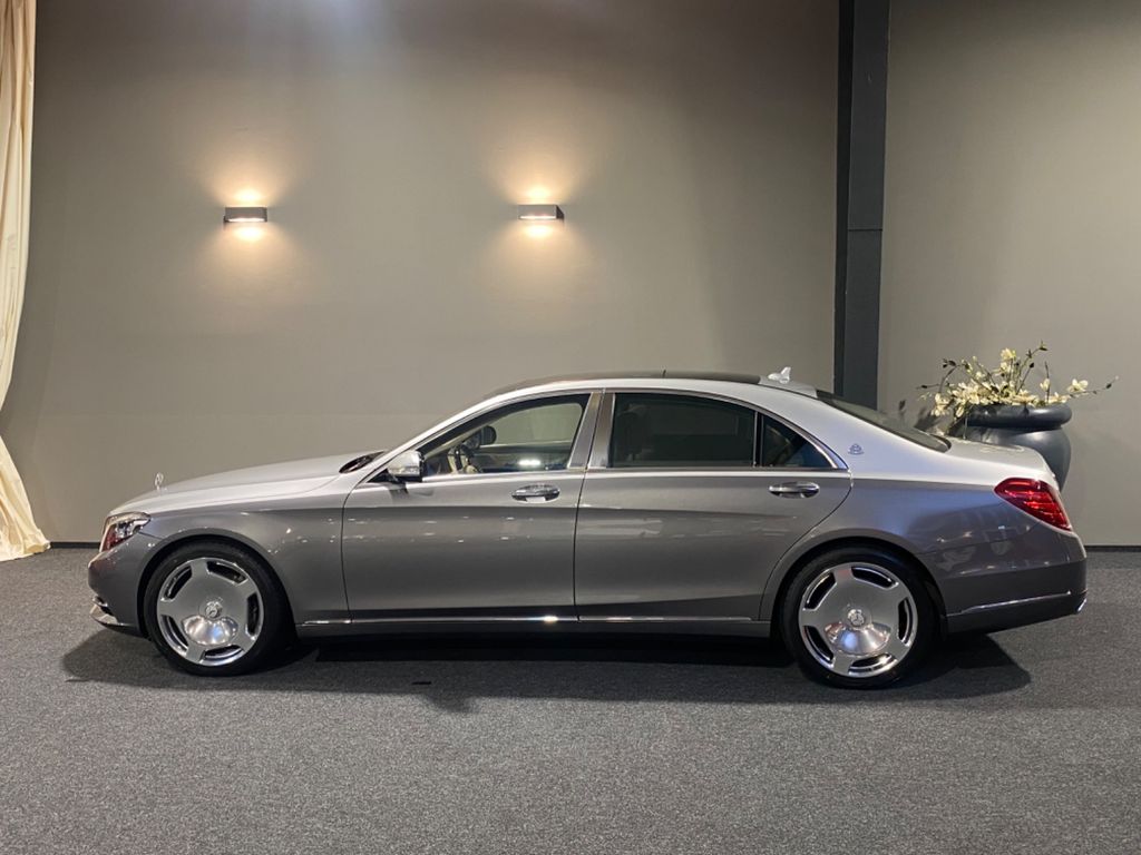 Mercedes-Benz S 500
