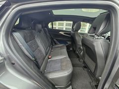 Fahrzeugabbildung Rafale 200 E-Tech Full Hybrid Esprit Alpine Voll