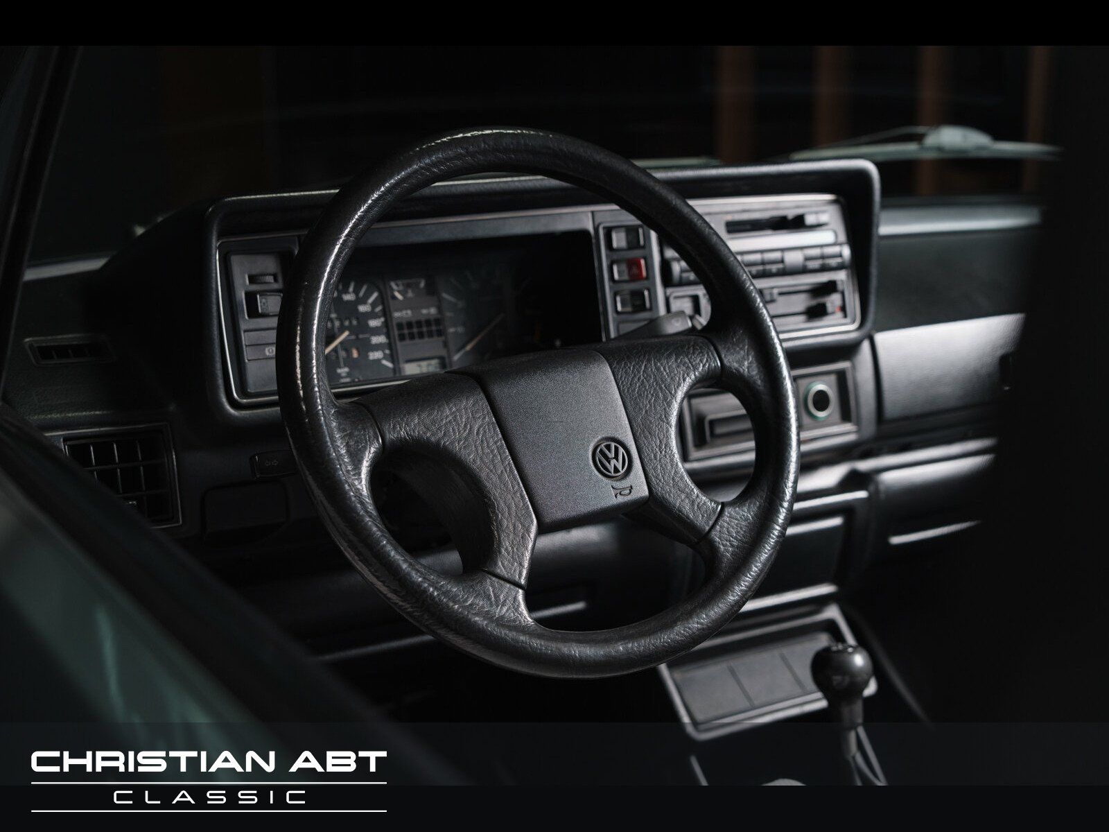 Fahrzeugabbildung Volkswagen Golf I Cabrio *NOTE 2* Cabriolet