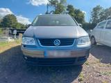 Volkswagen VW Touran Automatik 5 Sitze  2L - Volkswagen Touran in Saarbrücken