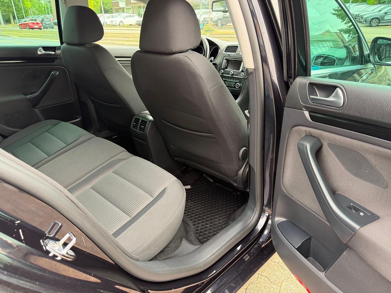 Volkswagen Golf 2009 — photo 15