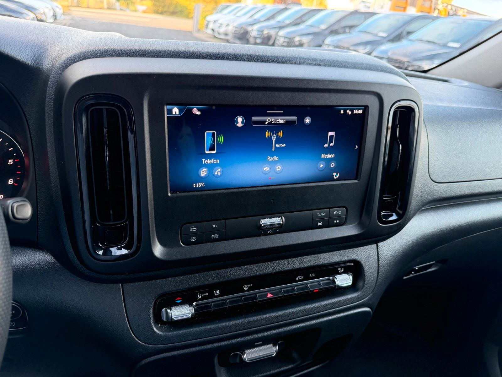 Fahrzeugabbildung Mercedes-Benz Vito 116 CDI 9G Klima Kamera MULTIBEAM