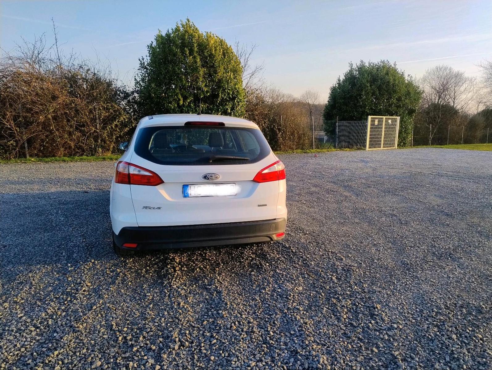 Ford Focus 2012 — photo 5