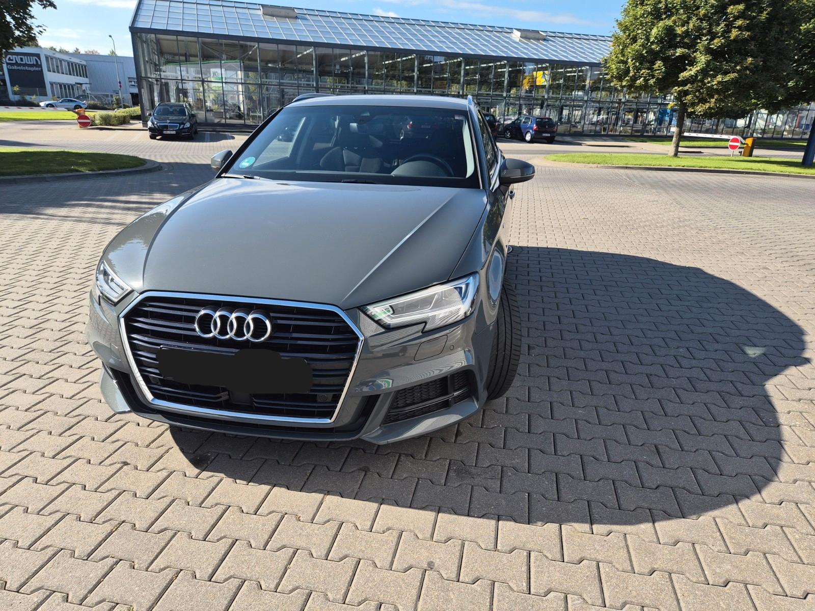 Audi A3 35 TFSI S tronic S line Sportback S line