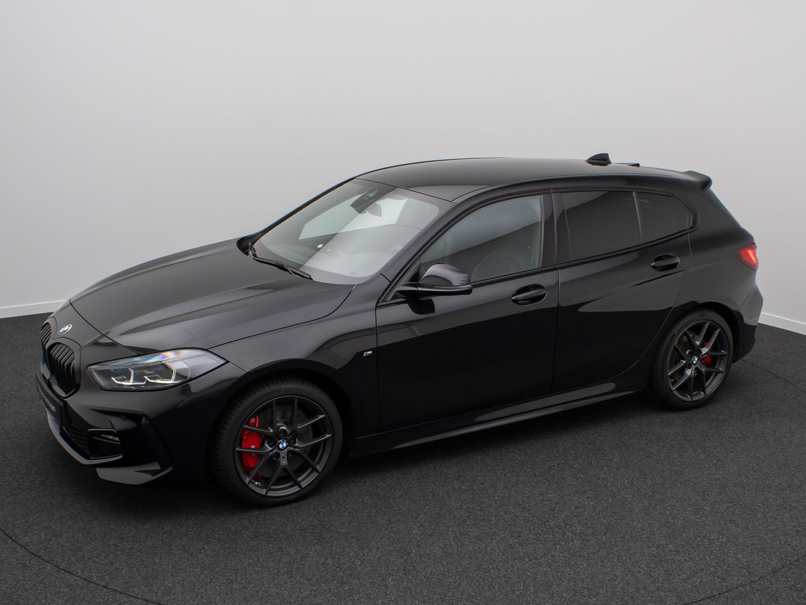 Fahrzeugabbildung BMW 118i M Sport DAB Komfort H/K LED Leder 18Zoll