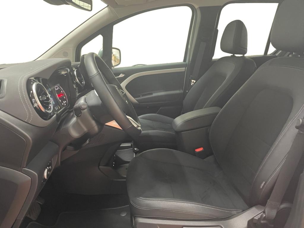 Mercedes-Benz T 180 d Progressive EDITION,AHK,Navi,LED,Kamera