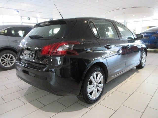 Fahrzeugabbildung Peugeot 308 Active 1.2T NAVI/LED/PDC/TEMPOMAT