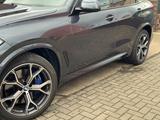 BMW X5 xDrive 30d M Sport LASER PANO HUD RKAM H/K - BMW X5 in Duisburg