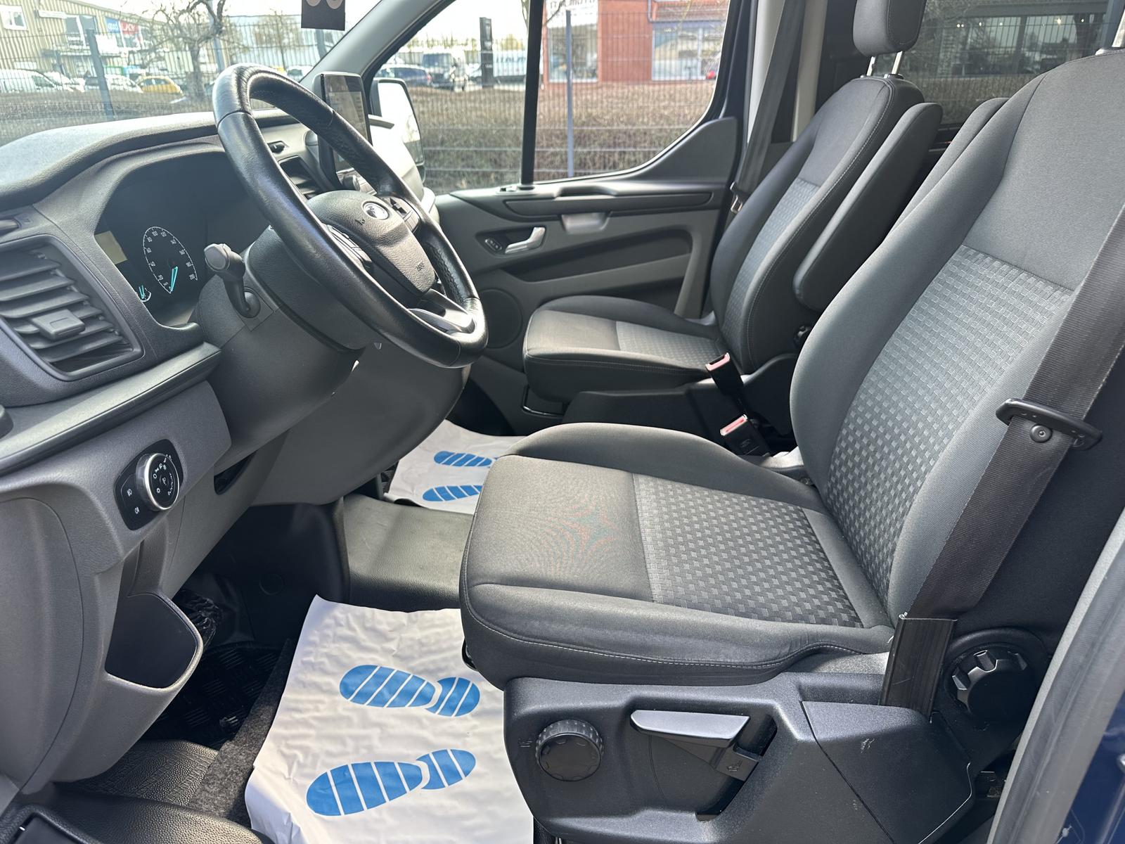 Ford Transit Custom 320 L1 *AHK*bhz.WSS*CARPLAY*PDC*