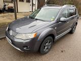 Mitsubishi Outlander 2.4 MIVEC Instyle 4WD CVT Instyle  - gebrauchte Mitsubishi Outlander aus dem Jahr 2009