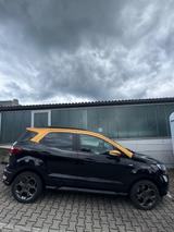 Ford EcoSport ST-Line - Ford EcoSport: Limousine