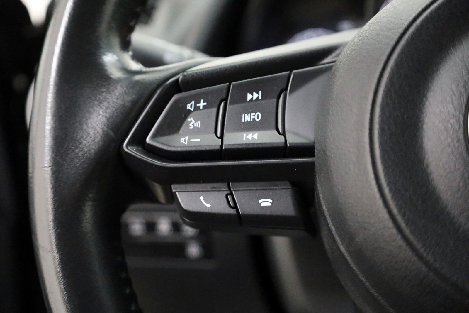 Fahrzeugabbildung Mazda CX-3 Skyactiv Center line, SH,DAB,Tempomat,PDC