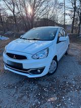 Mitsubishi Space Star 1.0/1Hand/Scheckheft