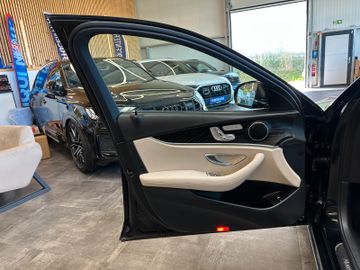 MYAUTOCENTER – Gebraucht- und Jahreswagen mit Werkstattservice in Pfaffenhofen Mercedes-Benz E 400 4Matic *TÜV*AHK*Standh*Avantgarde*