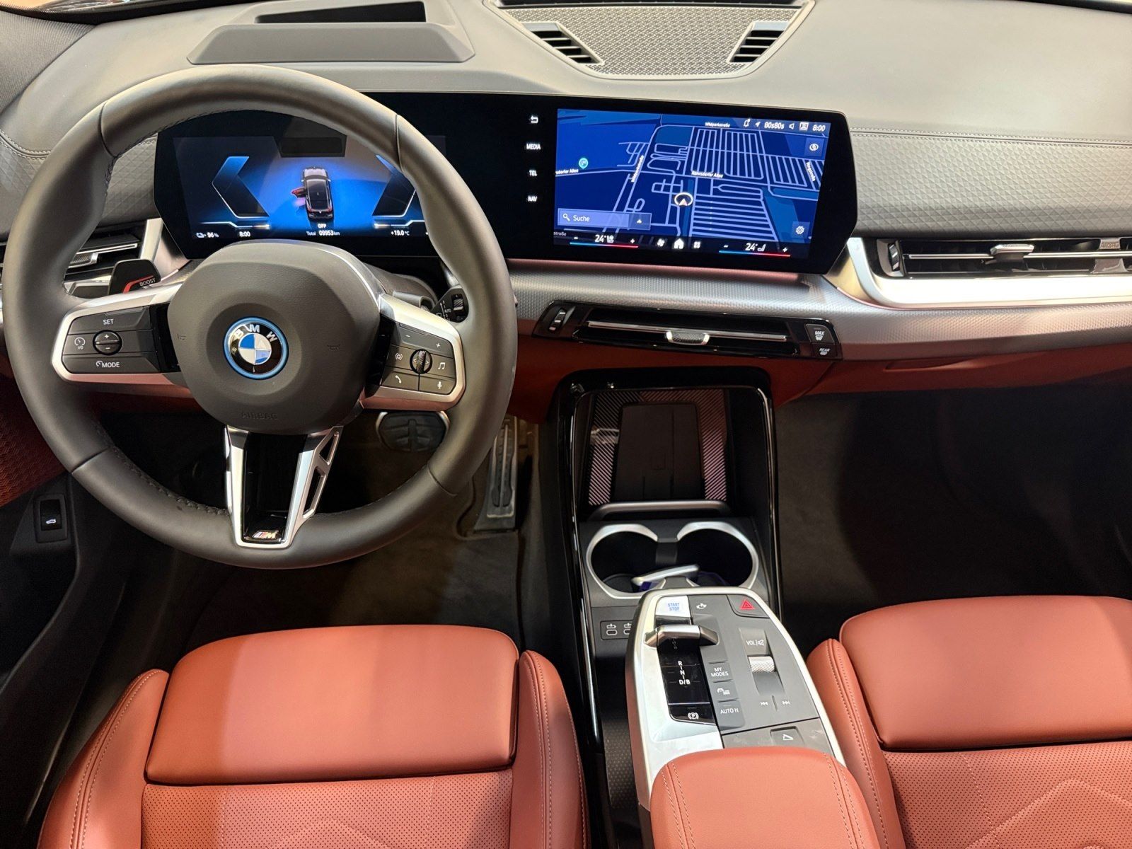BMW iX2 - Bild 8