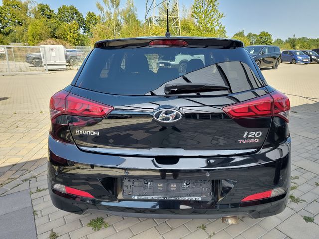 Hyundai i20 Sport Klima Sitz- und Lenkradheizung