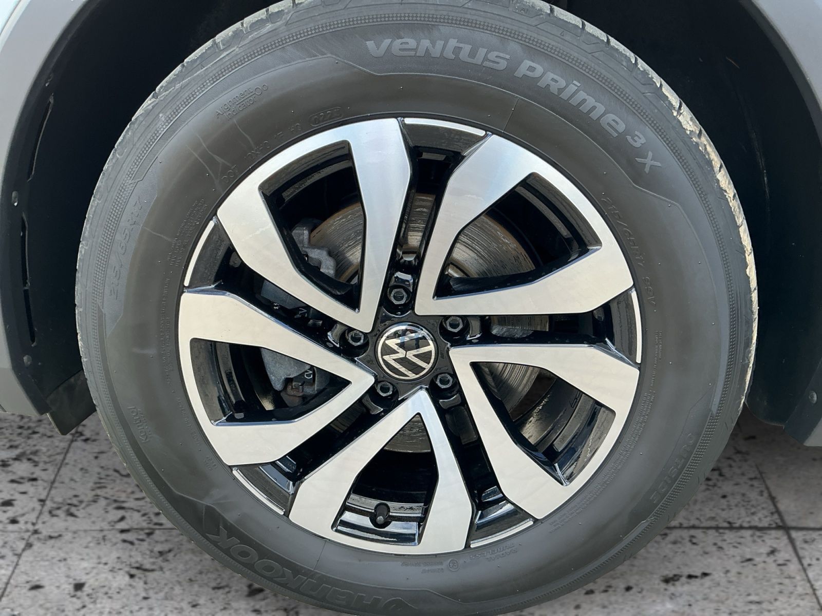 Volkswagen Tiguan - Bild 8