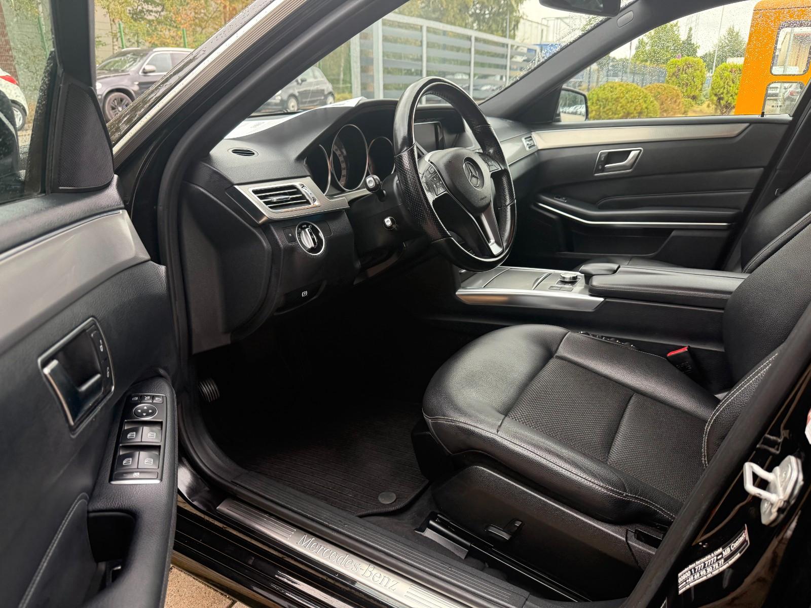 Mercedes-Benz E 220 CDI (Tüv01.28/LED/sch.AHK)