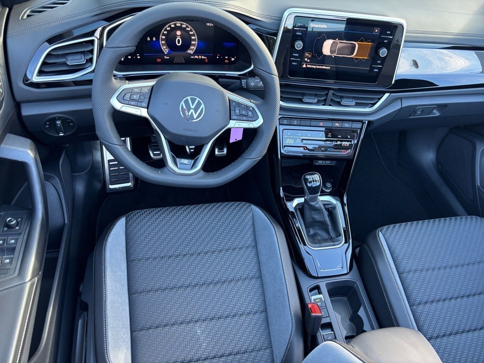 Volkswagen T-Roc - Bild 8